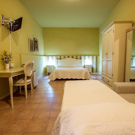 Camere Centro Storico Canelli Luaran gambar